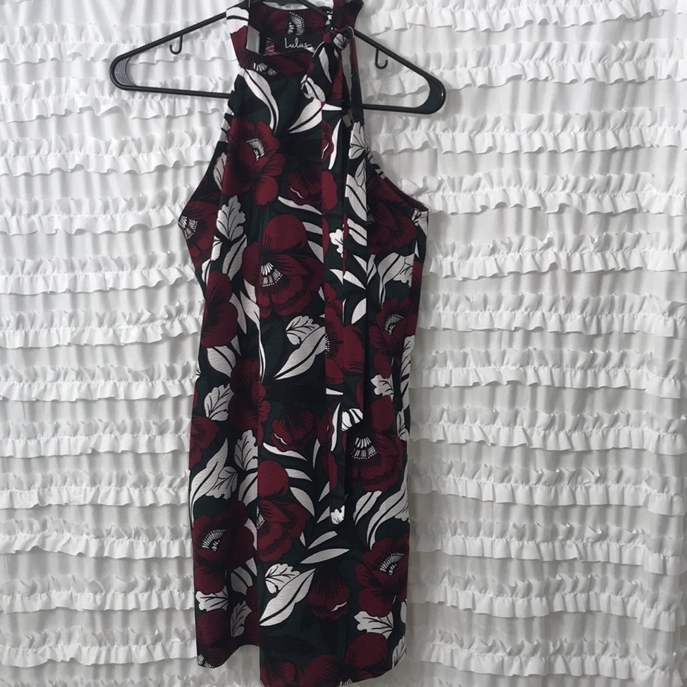 Holiday Dress! Lulus Mini Dress with Pockets